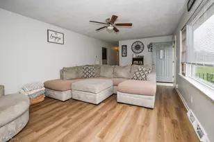 6781 Peck Rd, Ravenna, OH 44266 - Photo 12