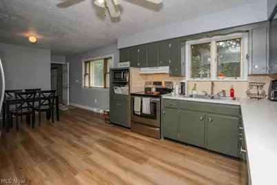 6781 Peck Road, Ravenna, OH 44266 - Photo 14