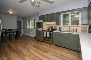 6781 Peck Rd, Ravenna, OH 44266 - Photo 14