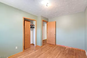 1295 Mohegan Trl, Willoughby, OH 44094 - Photo 22