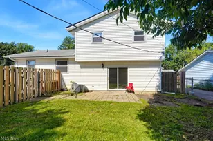 1295 Mohegan Trl, Willoughby, OH 44094 - Photo 6