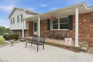 10811 Buehler Rd NE, Bolivar, OH 44612 - Photo 4