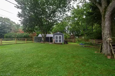 5428 Glenhill Avenue NE, Canton, OH 44705 - Photo 18