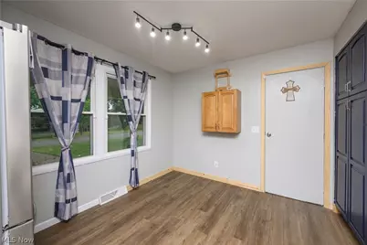 5428 Glenhill Avenue NE, Canton, OH 44705 - Photo 4