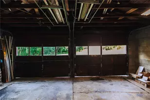 1965 Hall Dr, Coshocton, OH 43812 - Photo 8
