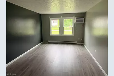 929 Cook Avenue #2, Youngstown, OH 44512 - Photo 2