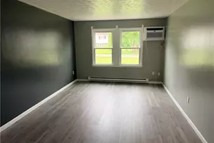 929 Cook Ave, Youngstown, OH 44512 - Photo 2