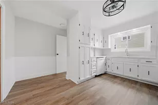202 Hawk Ave, Akron, OH 44312 - Photo 14