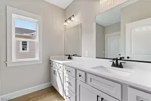 1119 Queen Anne Dr NW, Massillon, OH 44647 - Photo 20