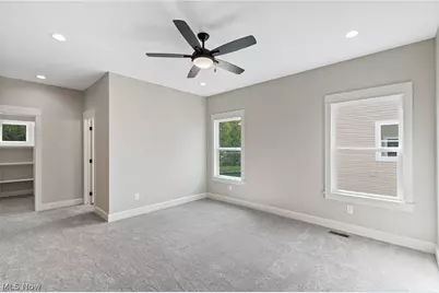1119 Queen Anne Drive NW, Massillon, OH 44647 - Photo 18