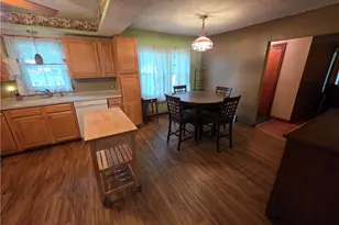 490 Bonshire Rd, Akron, OH 44319 - Photo 4