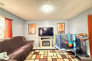 11808 Leeila Ave, Loveland, OH 44135 - Photo 2