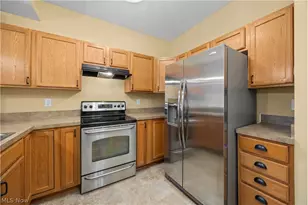 3656 Morningside Way, Lorain, OH 44053 - Photo 6