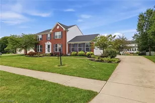 36035 Harbor Dr, North Ridgeville, OH 44039 - Photo 4