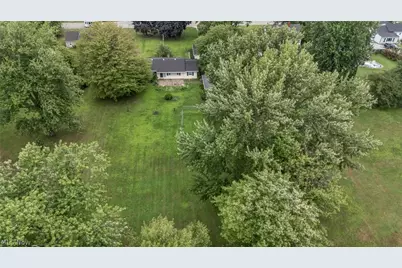 7386 Lake Road, Madison, OH 44057 - Photo 4
