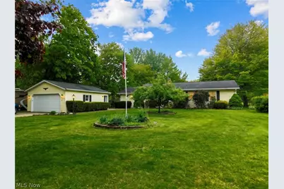 7386 Lake Road, Madison, OH 44057 - Photo 1