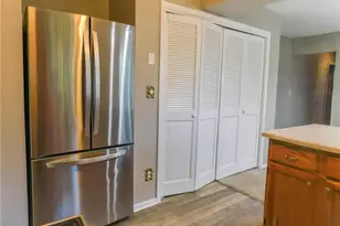 7386 Lake Rd, Madison, OH 44057 - Photo 10