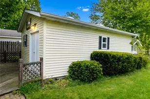 7386 Lake Rd, Madison, OH 44057 - Photo 22