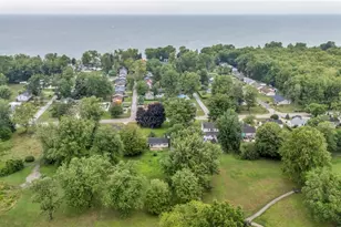 7386 Lake Rd, Madison, OH 44057 - Photo 4