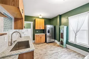 425 West Ave, Elyria, OH 44035 - Photo 10