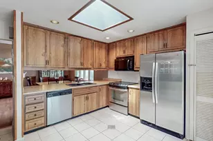 5901 Hawthorne Hollow, North Ridgeville, OH 44039 - Photo 10