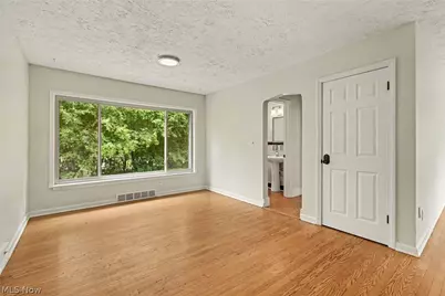 2381 Chatham Road, Akron, OH 44313 - Photo 10