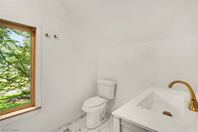 2381 Chatham Road, Akron, OH 44313 - Photo 24