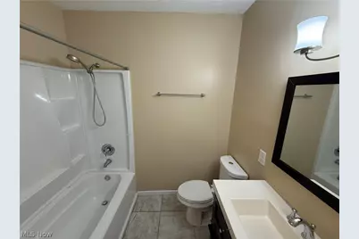 631 Mill Avenue, Amherst, OH 44001 - Photo 20