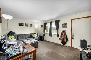 1692 Swartz Rd, Mogadore, OH 44260 - Photo 8