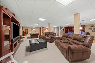 9240 Chamberlin Rd, Twinsburg, OH 44087 - Photo 40