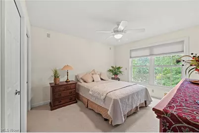 9240 Chamberlin Road, Twinsburg, OH 44087 - Photo 32