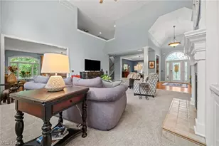 9240 Chamberlin Rd, Twinsburg, OH 44087 - Photo 10