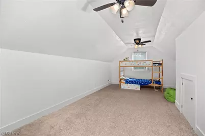 319 E Main Street, South Amherst, OH 44001 - Photo 12