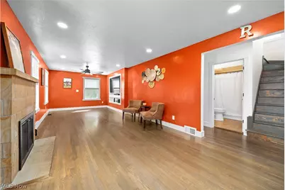 319 E Main Street, South Amherst, OH 44001 - Photo 8