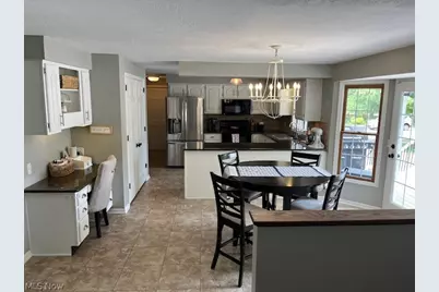 1385 Butler Street SE, North Canton, OH 44720 - Photo 6