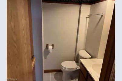 1385 Butler Street SE, North Canton, OH 44720 - Photo 32