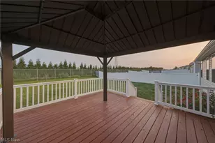 2664 Himelrigh Blvd, Barberton, OH 44203 - Photo 28