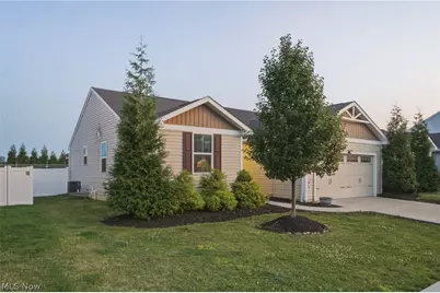 2664 Himelrigh Boulevard, Barberton, OH 44203 - Photo 2