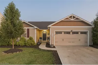 2664 Himelrigh Boulevard, Barberton, OH 44203 - Photo 1