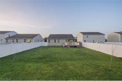 2664 Himelrigh Boulevard, Barberton, OH 44203 - Photo 32