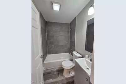 9100 Miles Avenue, Loveland, OH 44105 - Photo 18