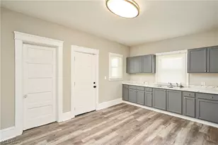 9100 Miles Ave, Loveland, OH 44105 - Photo 14