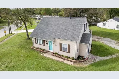 7354 Oregon Trail, Boardman, OH 44512 - Photo 2