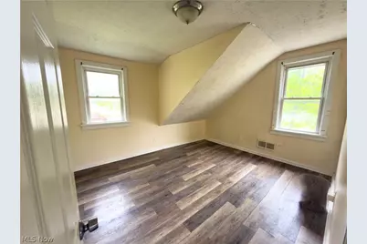 3280 E 128th Street, Loveland, OH 44120 - Photo 8