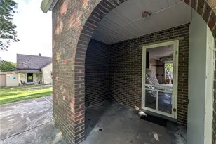 295 N Church St, Dalton, OH 44618 - Photo 4