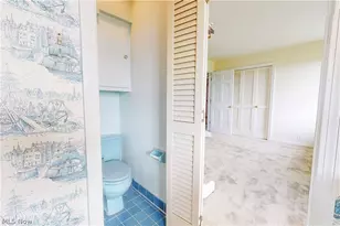 123 Homewood Ave, Steubenville, OH 43952 - Photo 32