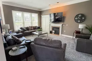 6434 St Augustine Dr NW, Canton, OH 44718 - Photo 8
