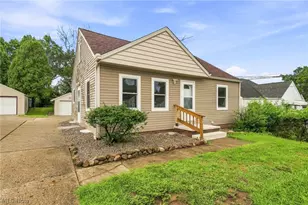 1534 Norwood Pl NW, Canton, OH 44709 - Photo 1
