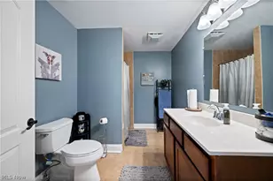 2828 Steelwood Cir, Green, OH 44312 - Photo 36