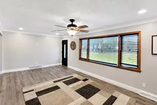 1264 Everbright Dr, Uniontown, OH 44685 - Photo 2